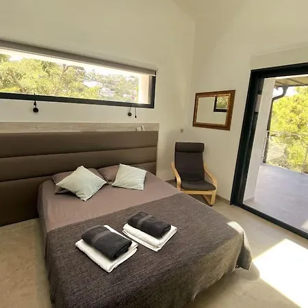 Luxueuse Vue Mer, Piscine Chauffee & Balneo Apartment